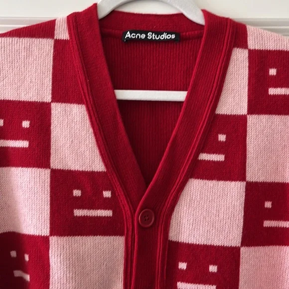 Katlaro Checked Logo-Intarsia Wool Cardigan - Picture 3 of 7